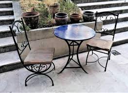 %12 indirimle sunfun maja balkon masa ve sandalye seti bahçe masası 1.290 tl'ye sahip olabilirsiniz. Cok Renkli Demirden Yapim Tamamen El Yapim Yuvarlak Masa Ve Iki Adet Bahce Balkon Sandalye Oturma Gurubu Modelleri Ve Fiyati Dekopasaj