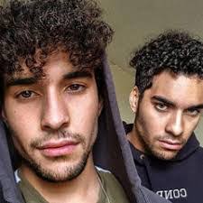 Jake Smyth's Instagram, Twitter & Facebook