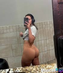 Sarah Senecal Nude OnlyFans Leak Picture 8jmsBRCi6M | MasterFap.net