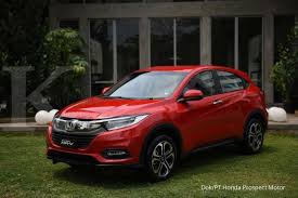 Alasan honda ini cocok jadi mobil pertama. Persaingan Pasar Otomotif Di Segmen Suv Urban Masih Panas
