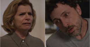 Vale Tudo: Leonardo, filho de Odete dado como morto, aparece sem cadeira de  rodas