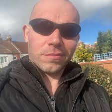 Wots the best strat for farming camos because I no it cn be done in  citadelle bt I always get killed by the my own Molotov I jst cnt stand in  the