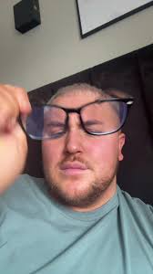 Declan Lewis Thompson (@declanlewisthompson)