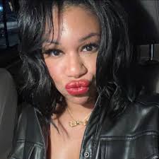 How to change payment method or cancel a non-refundable Airbnb booking?