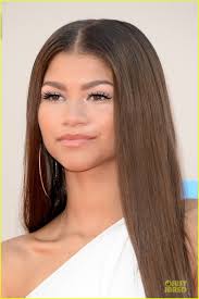 Leave out a few wisps of hair to keep the look soft and delicate. Mixed Raced Girl Appreciation Thread The Student Room
