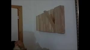 Piano von patrick seha ist die clevere garderobe für die ganze familie. Piano Hanger Youtube