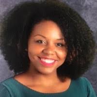 Amber Alton's Instagram, Twitter & Facebook