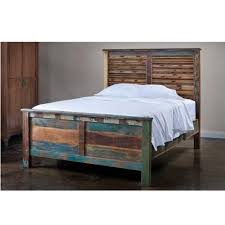 Bett im landhausstil aus gerustbohlen sannes etsy rustic bedding wooden platform bed king size bed frame. Shabby Chic Bett Aus Massivholz Bett Landhausstil Bei Mobelhaus Dusseldorf