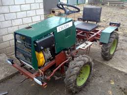 Homemade Tractor Http Www Tractorbynet Com Forums Build Yourself 266449 Homemade Garden Mini Tractor 4x4 6 Html Tractors Homemade Tractor Yard Tractors