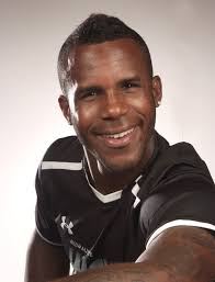 MILWAUKEE WAVE EXTENDS BENNETT FOR FOUR YEARS; ANNOUNCES BOBBLE HEAD