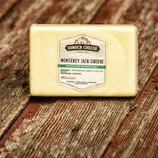 Der name geht auf david jacks aus dem monterey county in kalifornien zurück, der um 1890 begann. Monterey Jack Cheese Cheese Blocks