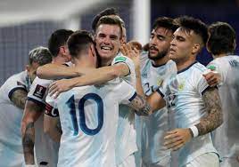 تسبب شعار جديد على قميص منتخب أوكرانيا وكشفت أوكرانيا عن قميص منتخبها لكرة القدم المشارك في بطولة أمم أوروبا 2020 والمزمع انطلاقها في 11 يونيو/حزيران الجاري. Ø±ØºÙ… Ø§Ø¹ØªØ±Ø§Ø¶ Ù…ÙŠØ³ÙŠ Ø§Ù„Ø§ØªØ­Ø§Ø¯ Ø§Ù„Ø£Ø±Ø¬Ù†ØªÙŠÙ†ÙŠ ÙŠØ¹Ù„Ù† Ø§Ù„Ù…Ø´Ø§Ø±ÙƒØ© Ø¨ÙƒÙˆØ¨Ø§ Ø£Ù…Ø±ÙŠÙƒØ§ Ø±Ø³Ù…ÙŠØ§ Ø§Ù„ØªÙŠØ§Ø± Ø§Ù„Ø§Ø®Ø¶Ø±