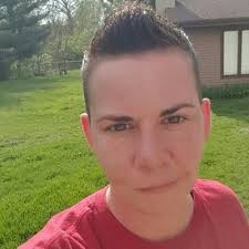 Shelly Bobb (@sbobb32)