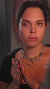 Selena Milán Despierta: Emociones en la Música