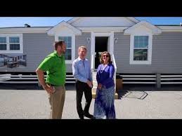 Spectacular New Home By Redman Homes New Moon Series Champion Homes Youtube New Moon Trailer Home Manufactured Home