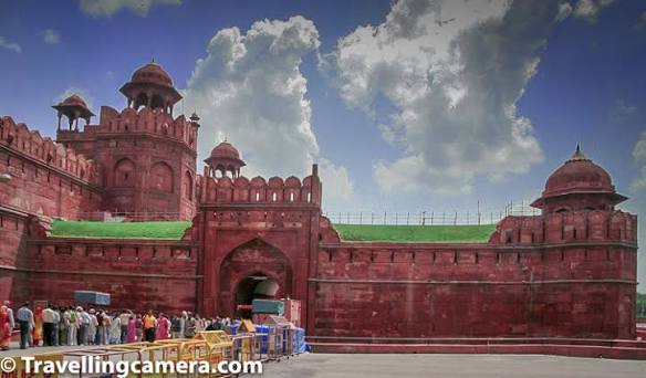 Red Fort ( Lal Quila ) - Most popular Tourist Place in Delhi & Architectural marvel of the Country