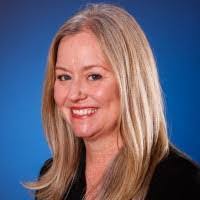 Elizabeth Dickey's Instagram, Twitter & Facebook