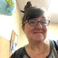 Elizabeth Duron's Instagram, Twitter & Facebook