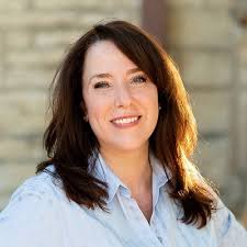 Linda Vetter's Instagram, Twitter & Facebook