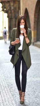 25 Elegant Work Outfits Every Woman Should Own Stylish Work Outfits Trendy Business Casual Work Outfits Women
