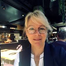 Marie Horvath's Instagram, Twitter & Facebook