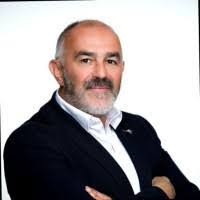 Neil Workman's Instagram, Twitter & Facebook