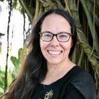 Danielle Erskine's Instagram, Twitter & Facebook