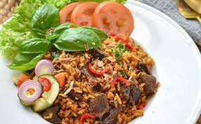 Satu porsi nasi goreng saja termasuk banyak daging kambingnya. Resep Nasi Goreng Kambing Dan Tambahan Acar Timun Tokopedia Blog