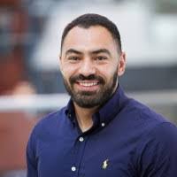 Dan Soliman's Instagram, Twitter & Facebook