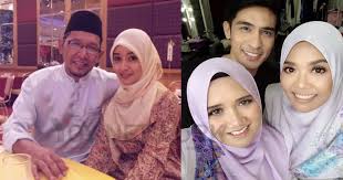 Ragam azil bersama zarina zainuddin sepanjang hari. Lihat 5 Artis Yang Memilih Hidup Berpoligami Dan Bahagia Hingga Sekarang No 3 Memang Terbaik Yoy Network