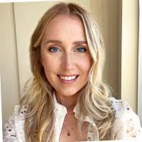 Cinnamon Rogers's Instagram, Twitter & Facebook