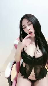 TELEGRAM : XXMANJA ) Indo Cantik Banget Victory Part 1 - EPORNER