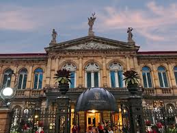 25 Cosas Que Hacer En San Jose Costa Rica Los Traveleros Costa Rica Costa San Jose