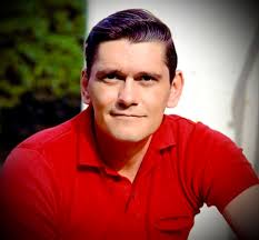 Actor Dick York of BEWITCHED with his real-life kids.