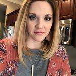 Amber Stiverson's Instagram, Twitter & Facebook