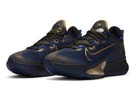 Men's air monarch iv cross trainer. Nike Air Zoom Bb Nxt Navy Gold Release Date Sneakernews Com