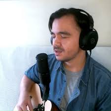 A little James Taylor this afternoon. 🎸