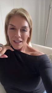 Sharon Davis Illution