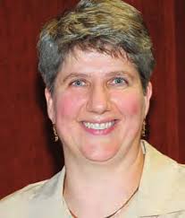 EB 45 EMPLOYEES JOIN THE RANKS OF DISTINGUISHED SHIPBUILDERS