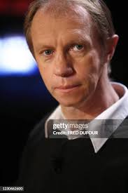 22 Les Idiots Stock Photos, High-Res Pictures, and Images