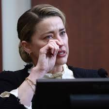 Amber Heard: Ihre Rolle im Prozess hat eine traurige Vorgeschichte