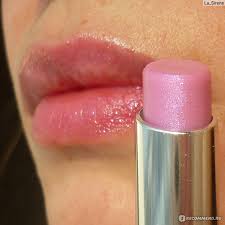 Dior бальзам для губ двойной цвет Addict Lip Glow Balzam Dlya Gub Dior Addict Lip Glow Spring Summer 2018 Iskra Burya Bezumie Ya I Moj Novyj Dior Lip Glow V Ottenke 009 Holo Purple Golograficheskij Fioletovyj Balzam Ottenok Kotorogo Budet Individualnym