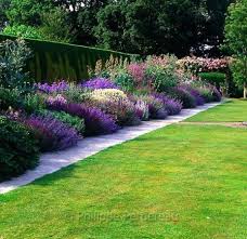 46 Auffallige Landschaft Hinterhof Garten Ideen Blickfang Garten Hinterhof I Garten In 2020 Small Yard Landscaping Beautiful Gardens Front Yard Landscaping
