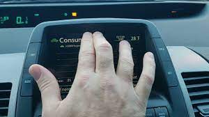This was on a 2005 toyota prius. Toyota Prius Gen 2 Mfd Touch Screen Fix Free Youtube
