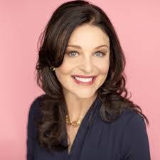 Felicia Tierney's Instagram, Twitter & Facebook