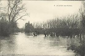 Départ du parking du jardin des plantes. Montauban Montauban Inondation 1930 Le Jardin Des Plantes Carte Postale Ancienne Et Vue D Hier Et Aujourd Hui Geneanet