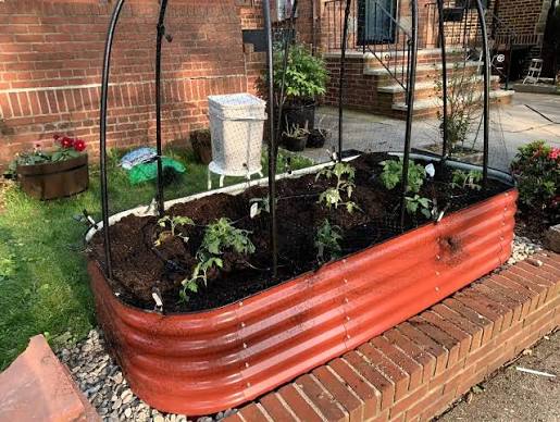 Presale---17" Tall, 12-in-1 Raised Garden Bed in Barn Red – Ollegardens