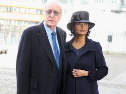 They met after michael saw her in a maxwell house coffee advert, and a friend gave him her telephone. Forty One Years And Counting Michael Caine S Marriage Tips You