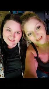 Lacie Ray's Instagram, Twitter & Facebook