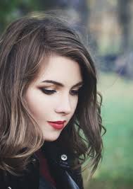 Coupe cheveux mi long avec frange femme 2018 coupe mi long. Le Long Bob La Coupe De Cheveux Pour Femme De L Annee 2019